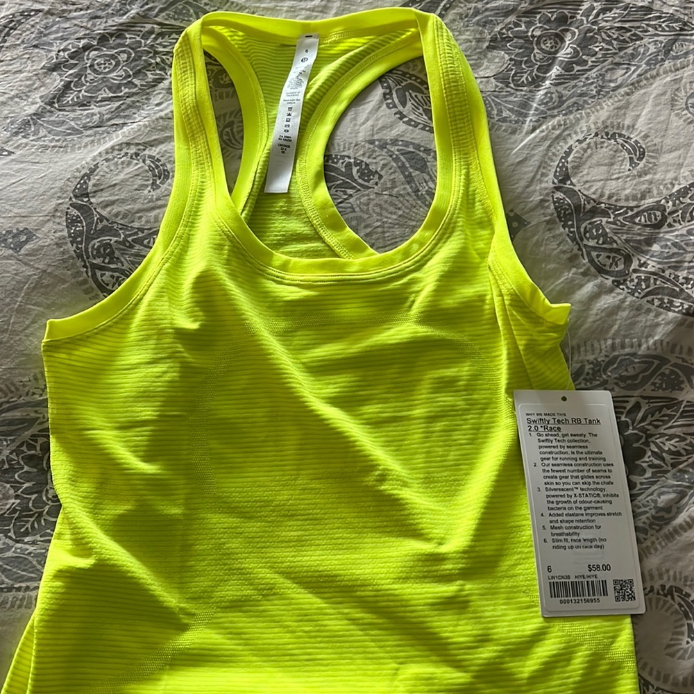 Lululemon swiftly tech RB tank 2.0
